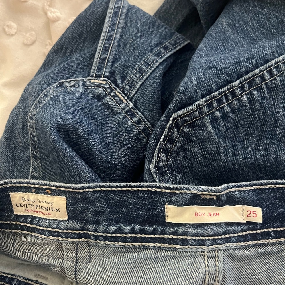 levi jeans